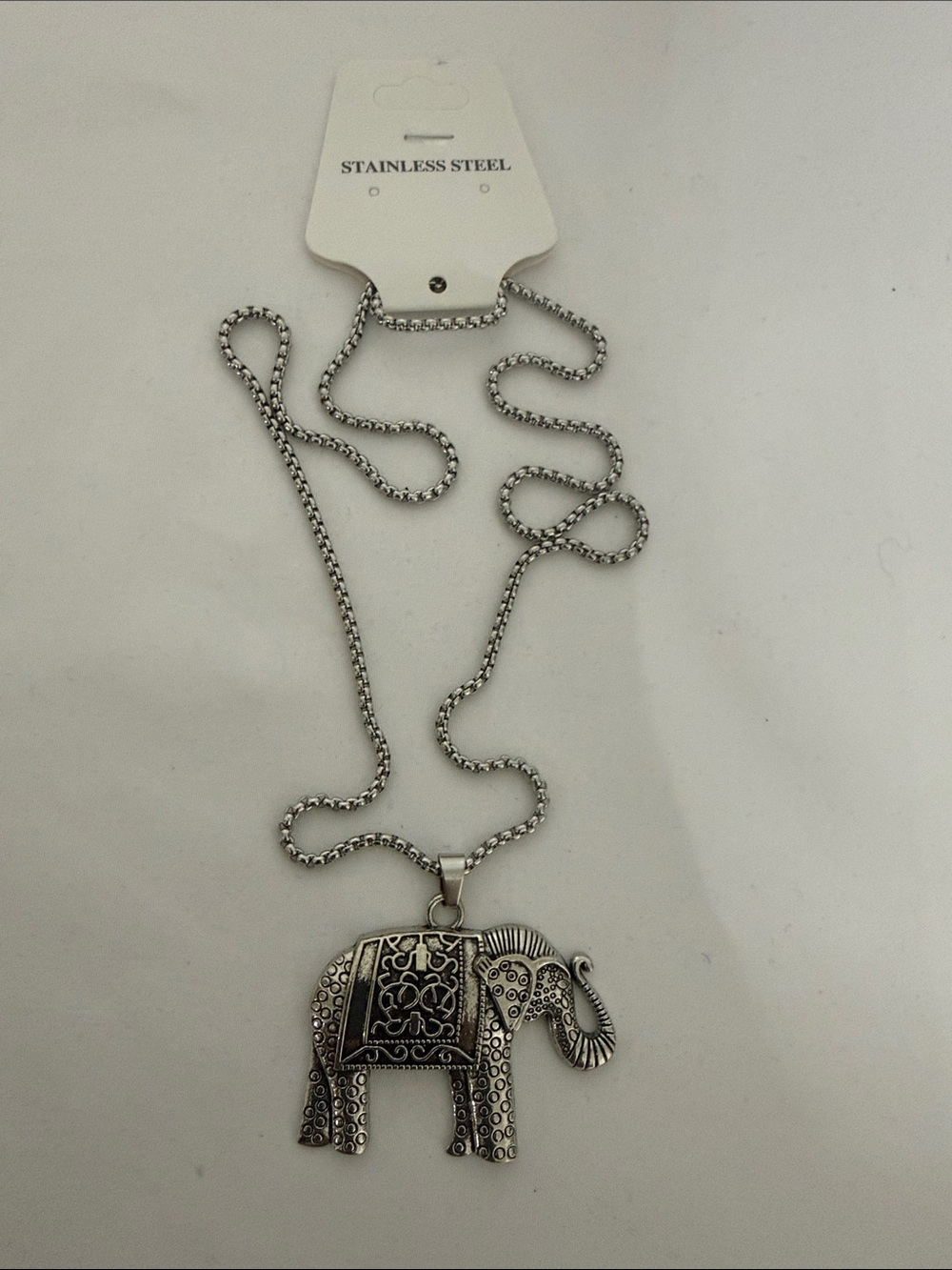 Fashion Jewelry Silver Elephant Pendant Necklace